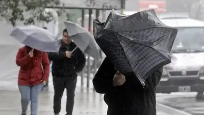 Alerta meteorológica por tormentas y vientos: una por una, las 8 provincias afectadas Alerta meteorológica por tormentas y vientos: una por una, las 8 provincias afectadas