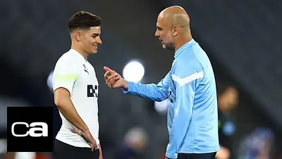 Pep Guardiola Manchester City Julián Álvarez Pep Guardiola Manchester City Julián Álvarez