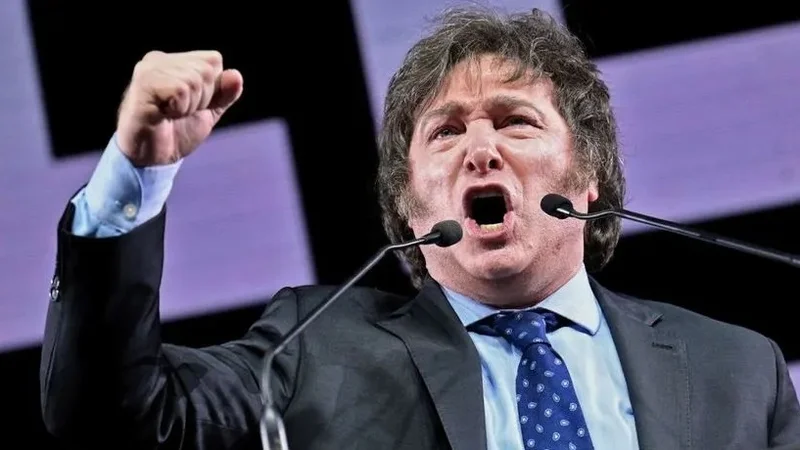 "Cárcel" y "sexo gay": la llamativa comparación de Milei para atacar al progresismo