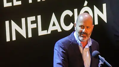 Con guiños a Luis Majul y Jonatan Viale, Federico Sturzenegger anunció el despido de 100 personas Con guiños a Luis Majul y Jonatan Viale, Federico Sturzenegger anunció el despido de 100 personas