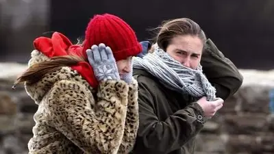 Alerta por la llegada de un frente frío, pero el tiempo mejora el fin de semana: todas las zonas afectadas Alerta por la llegada de un frente frío, pero el tiempo mejora el fin de semana: todas las zonas afectadas
