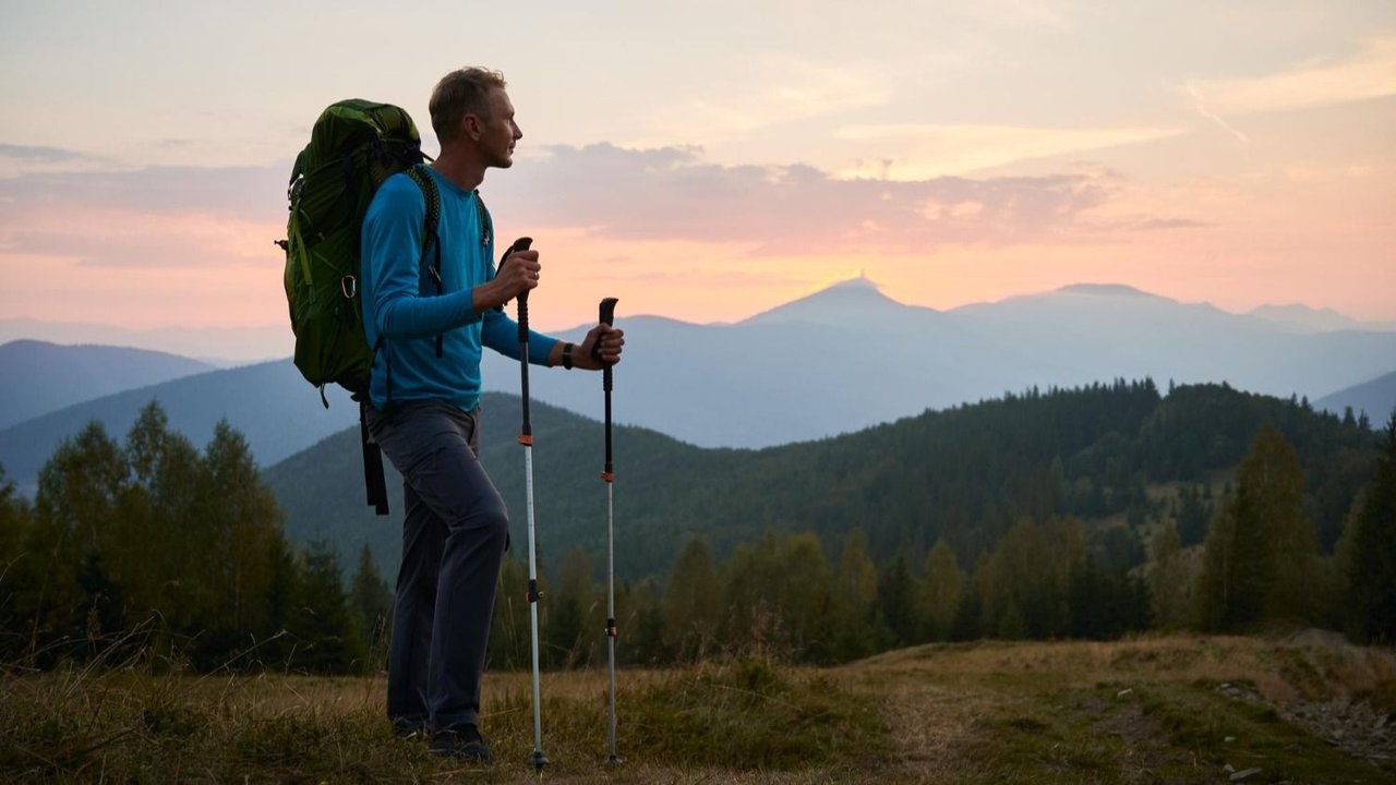 Aventuras en la naturaleza senderismo