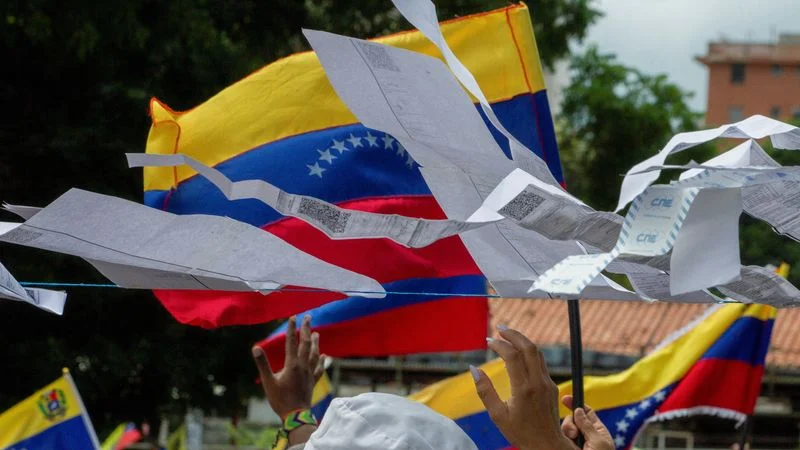 Oposición venezolana protesta para exigir reconocimiento de su victoria
