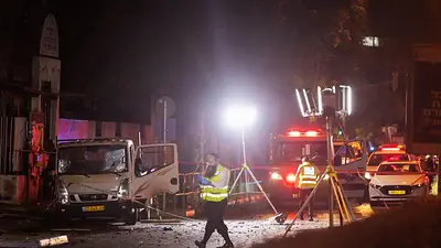 La explosión mortal de una bomba en Tel Aviv fue un ataque terrorista, según la policía israelí La explosión mortal de una bomba en Tel Aviv fue un ataque terrorista, según la policía israelí