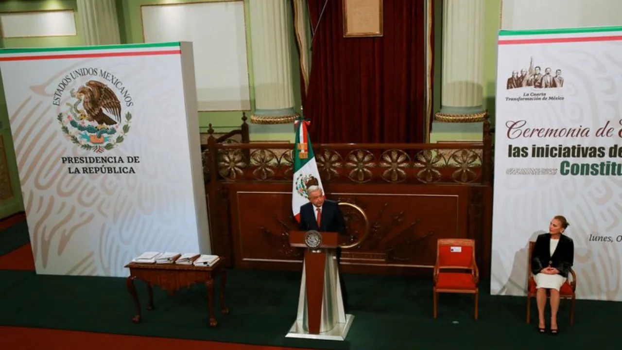 Trabajadores poder judicial México inician paro indefinido contra polémica reforma del sector