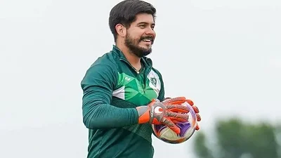 Detuvieron al arquero de Sarmiento por violencia de género y horas después, lo liberaron: la decisión del club Detuvieron al arquero de Sarmiento por violencia de género y horas después, lo liberaron: la decisión del club