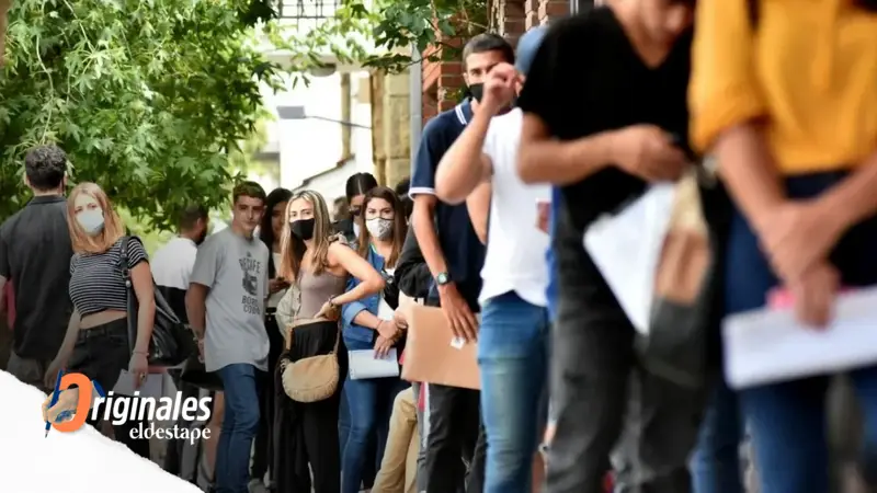 Generación golpeada: los jóvenes lideran la desocupación, que trepó al nivel más alto en cuatro años Generación golpeada: los jóvenes lideran la desocupación, que trepó al nivel más alto en cuatro años
