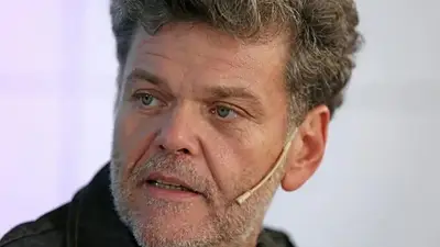 A qué se dedica Alfredo Casero. A qué se dedica Alfredo Casero.