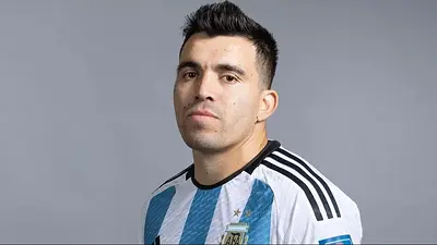 Fotografía de Marcos Acuña con la camiseta de la selección nacional Fotografía de Marcos Acuña con la camiseta de la selección nacional