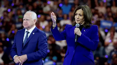 Walz, compañero de Harris, muestra la evolución del hombre estadounidense, según algunos demócratas Walz, compañero de Harris, muestra la evolución del hombre estadounidense, según algunos demócratas