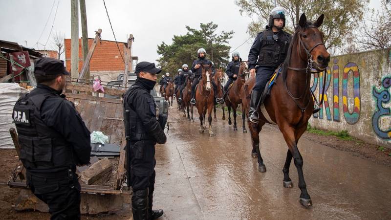 Un “quincho VIP” y 17 detenidos: desbaratan banda dedicada al robo automotor en Tres de Febrero