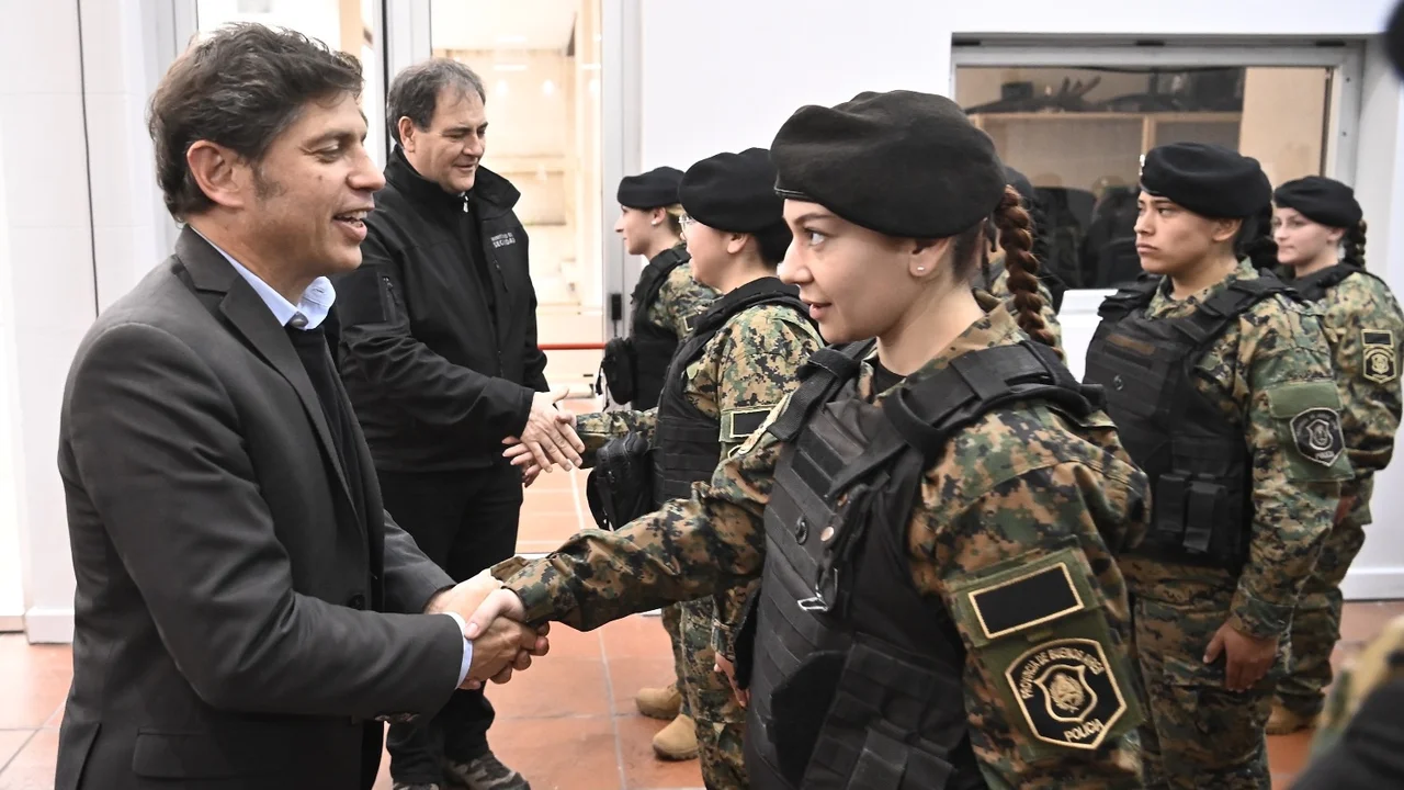 La gestión de Kicillof compró más de 5 mil patrulleros y formó 13 mil efectivos: “No usamos frases en las redes, invertimos y trabajamos en serio”
