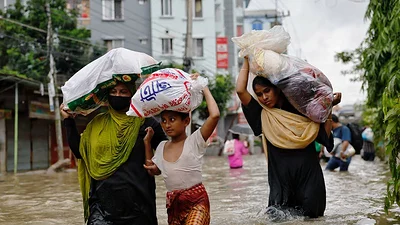 Veinte muertos y 5,2 millones de damnificados por las inundaciones en Bangladés Veinte muertos y 5,2 millones de damnificados por las inundaciones en Bangladés