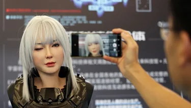 La conferencia sobre robots en China pone de relieve el rostro cambiante de los humanoides