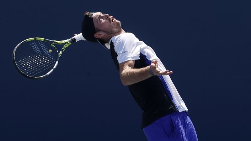 Zverev se impone a Marterer con un gran saque en primera ronda