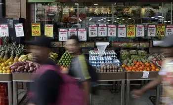 Brasil, el destino elegido por turistas, migrantes y vecinos para la compra del super | Brasil 