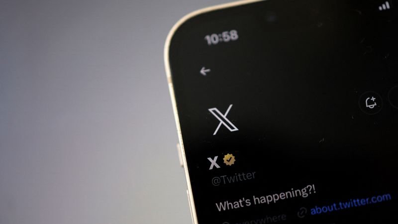 La red social X vuelve a funcionar tras una breve interrupción, según Downdetector
