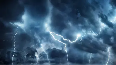 La tormenta de Santa Rosa se aleja para darle paso al eclipse lunar: cómo seguirá el tiempo La tormenta de Santa Rosa se aleja para darle paso al eclipse lunar: cómo seguirá el tiempo