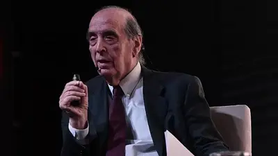 Ricardo Arriazu Ricardo Arriazu
