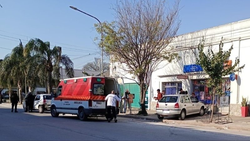 Intento de femicidio en Santa Fe: un hombre atropelló intencionalmente a su pareja en pleno centro