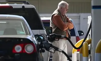 La suba de combustibles en Argentina fue mayor que en países a los que exporta  | Inflación