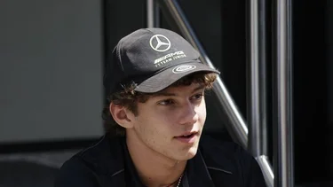 Piloto italiano Antonelli sustituirá a Hamilton en escudería de Fórmula 1 Mercedes en 2025