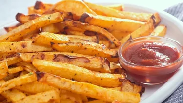 ¿Por qué se necesita harina para hacer papas fritas crocantes?