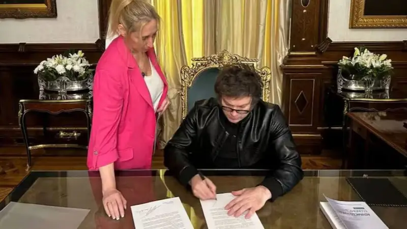 Los accesos a la Rosada y Olivos del hombre que conecta al Gobierno con la estafa cripto: 6 reuniones con Karina y 2 con Milei