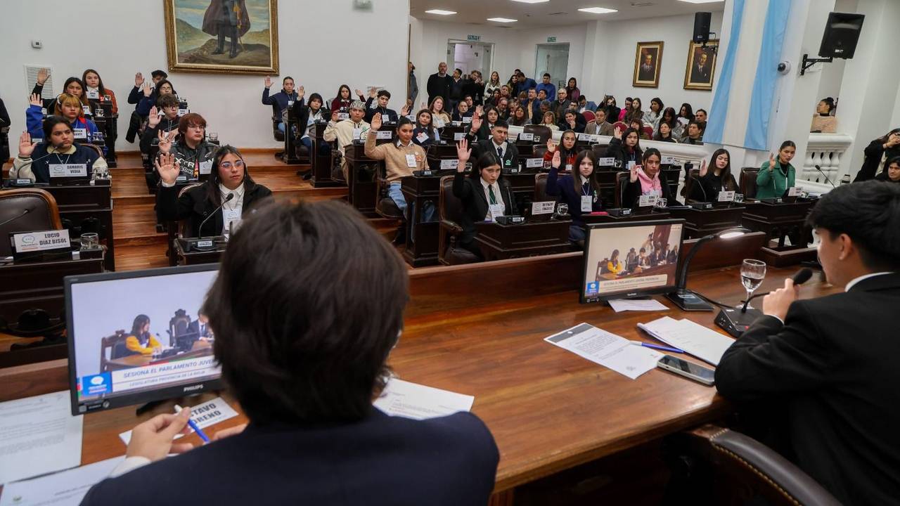 Parlamento Juvenil: el Gobierno de La Rioja pone el foco en las propuestas de los jóvenes para un futuro inclusivo