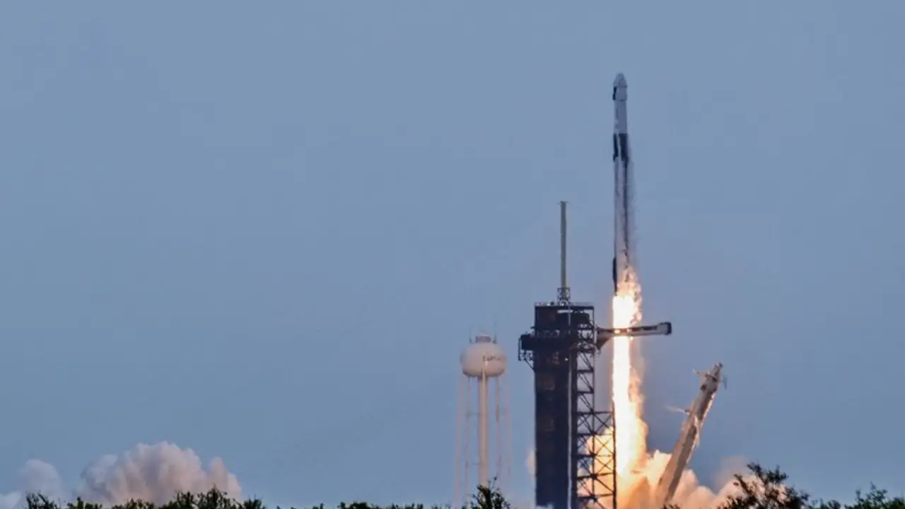 SpaceX lanza una tripulación conjunta de astronautas a la EEI en la misión Crew-11 de la NASA