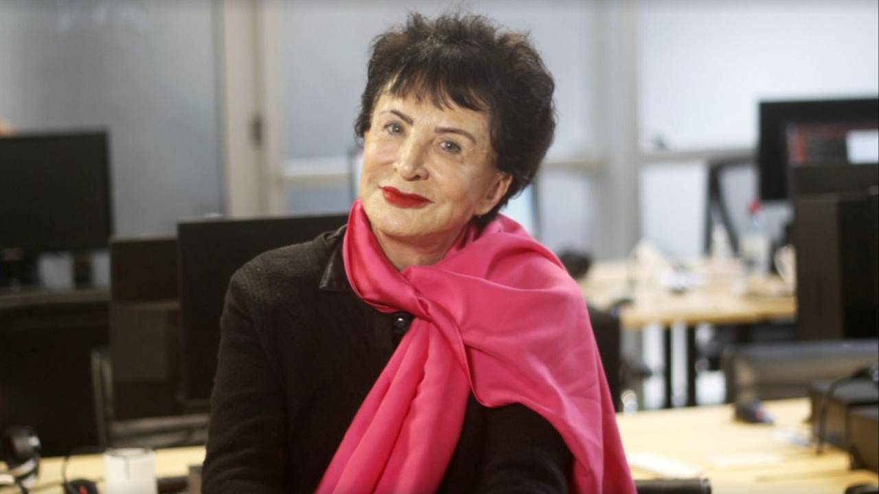 Esther Díaz.