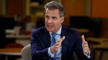 Redrado apunto contra el Gobierno por la suba del dólar: "improvisación"