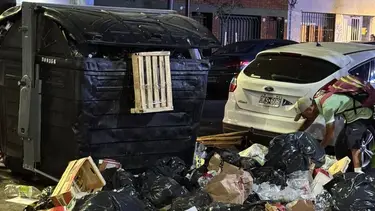 "Te gusta hurgar la basura?": Jorge Macri ordenó sancionar a quienes remuevan contenedores