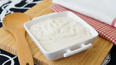 Salsa bechamel. Salsa bechamel.