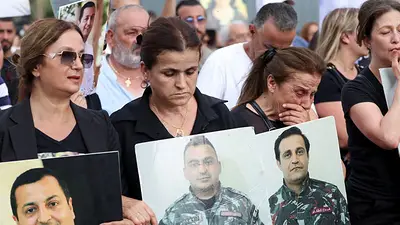 Cientos de libaneses se reúnen para conmemorar cinco años de explosión Beirut que dejó 200 muertos Cientos de libaneses se reúnen para conmemorar cinco años de explosión Beirut que dejó 200 muertos
