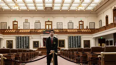 Gobernador Texas promete reemplazar a demócratas ausentes en votación de redistribución de distritos Gobernador Texas promete reemplazar a demócratas ausentes en votación de redistribución de distritos