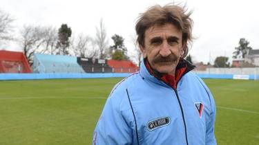 River sorprendió a todos y contrató a Pablo Vicó, histórico DT del Ascenso argentino