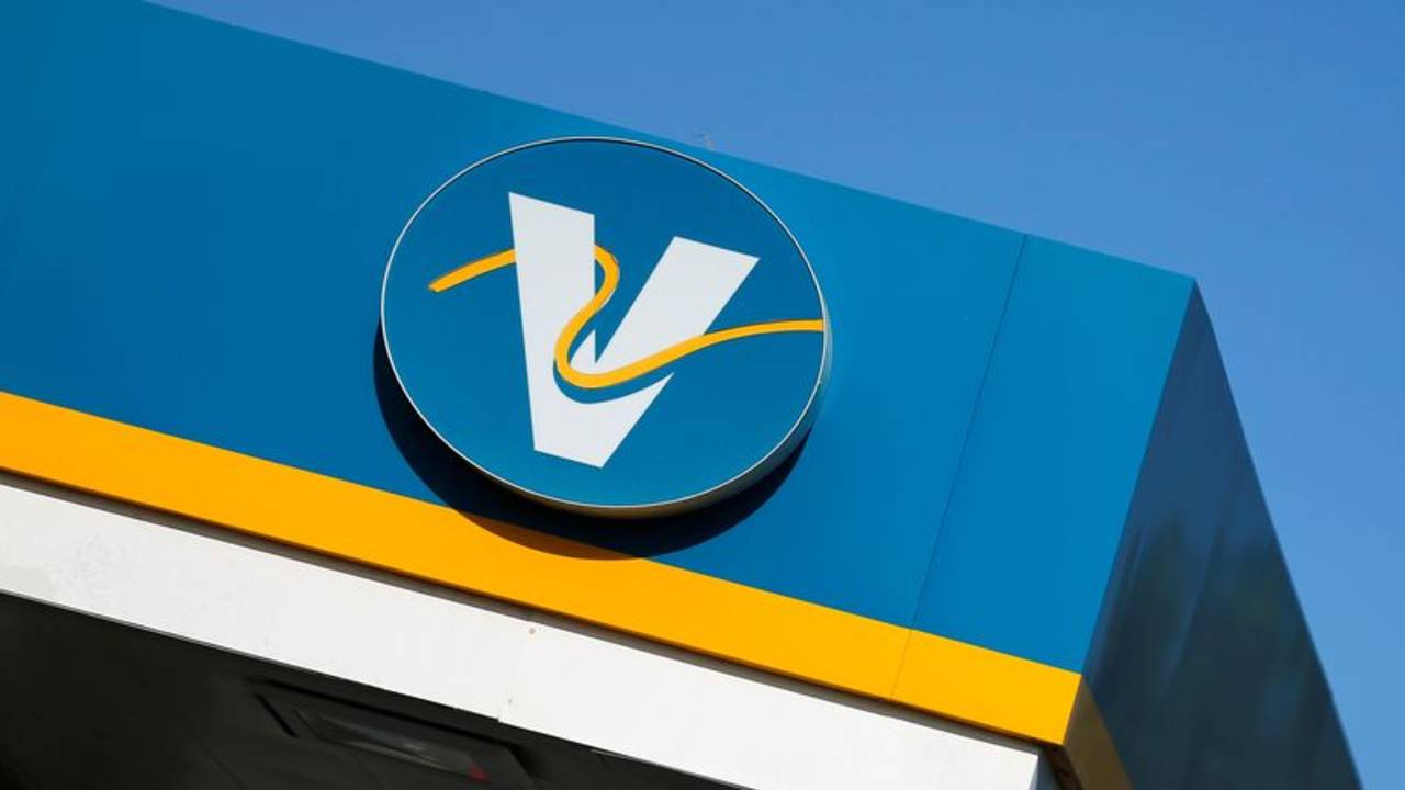 Chevron y Valero están en conversaciones para reanudar el acuerdo de suministro de petróleo venezolano: fuentes