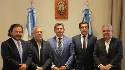 Gobernadores de provincias mineras pidieron un gesto a Milei: "Ida y vuelta" Gobernadores de provincias mineras pidieron un gesto a Milei: "Ida y vuelta"