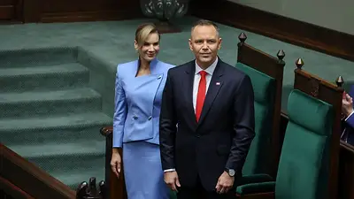 El nacionalista Nawrocki jura su cargo como presidente de Polonia El nacionalista Nawrocki jura su cargo como presidente de Polonia