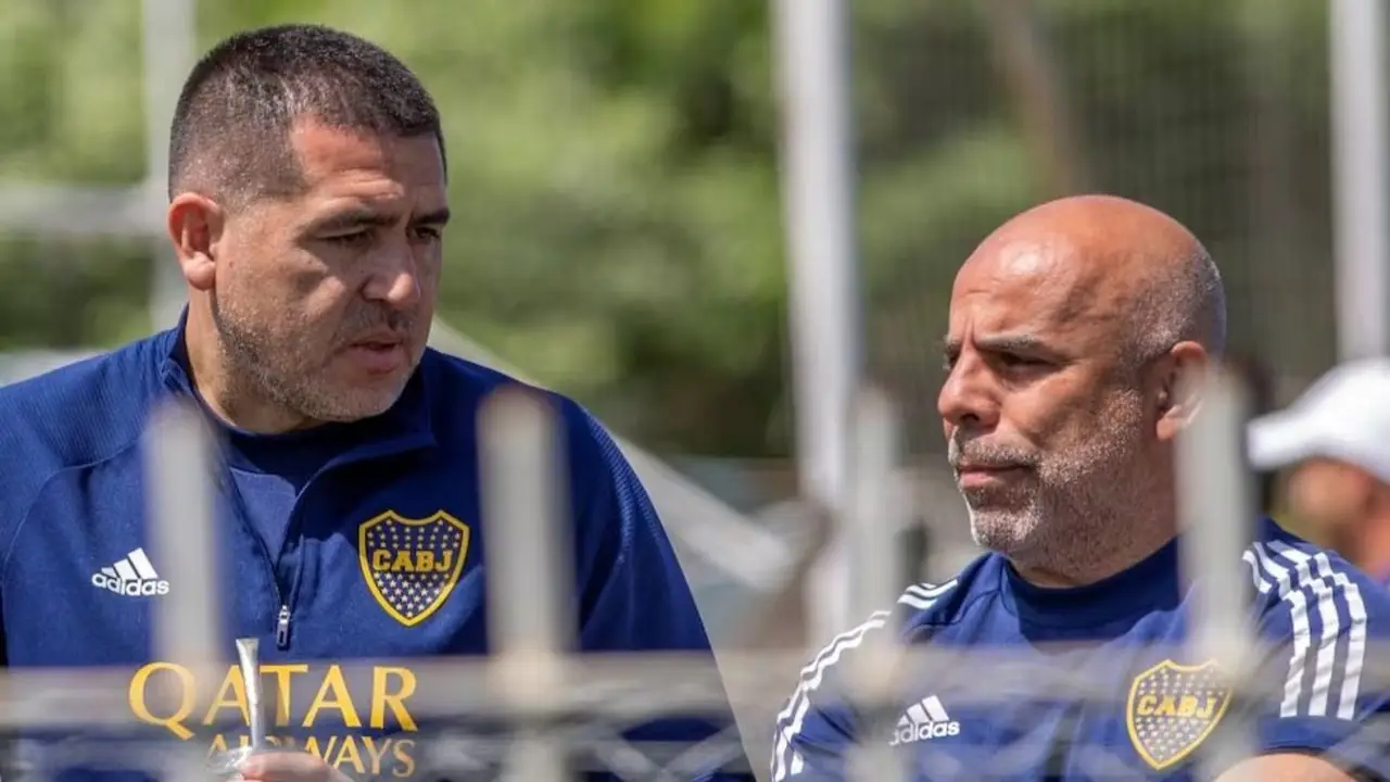 Boca Juniors, Juan Román Riquelme, Consejo de Fútbol, Mauricio Chicho Serna, Raúl Cascini
