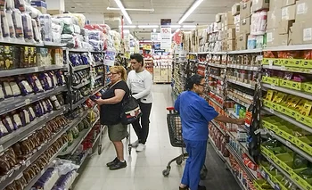 Crisis de consumo: el rubro alimentos cayó 1,7% mensual en septiembre y 3% interanual | Consumo
