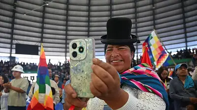 Socialistas de Bolivia pierden el apoyo de los aymara, su histórica base electoral Socialistas de Bolivia pierden el apoyo de los aymara, su histórica base electoral