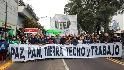 Marcha de San Cayetano: comenzó la movilización masiva contra el gobierno de Milei Marcha de San Cayetano: comenzó la movilización masiva contra el gobierno de Milei
