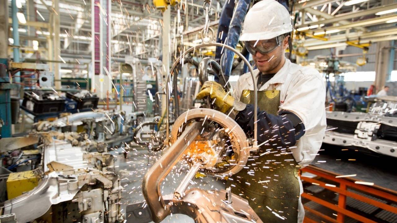 Santa Fe: la actividad económica volvió a caer en mayo y registra tres meses consecutivos a la baja