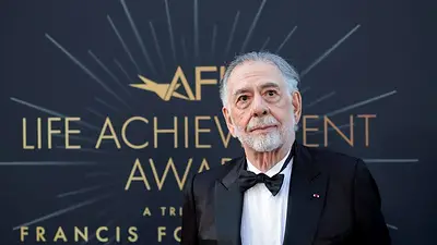 Francis Ford Coppola recibe el alta de hospital de Roma donde fue operado Francis Ford Coppola recibe el alta de hospital de Roma donde fue operado