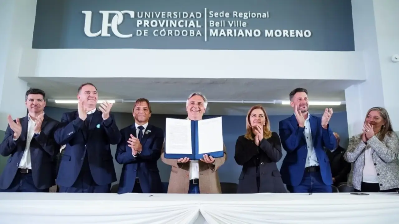 Llaryora apoyó a las universidades y afirmó que "sin educación, no hay progreso": el voto de los diputados cordobeses