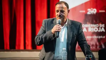 Quintela convocó a la defensa de la construcción democrática: “Creemos en el trabajo, no en el enriquecimiento a costa del pueblo”