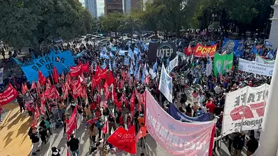 Marcha por San Cayetano en Santa Fe: los fieles se movilizaron contra el ajuste de Milei y Pullaro Marcha por San Cayetano en Santa Fe: los fieles se movilizaron contra el ajuste de Milei y Pullaro