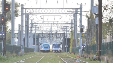 Apareció una figura en el Tren Roca y desató teorías paranormales